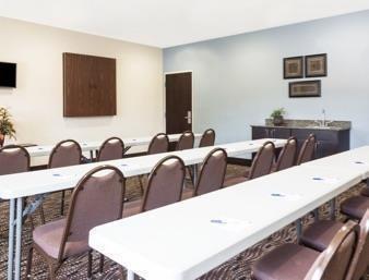 Hotel Microtel & By Wyndham Spring Hill/weeki Wachee Weeki Wachee