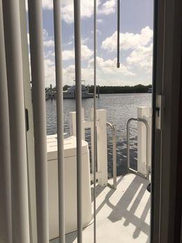 Mangrove Marina And Aqualodge Houseboats