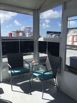 Hotel Mangrove Marina And Aqualodge Houseboats