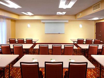 Courtyard By Marriott Lauderdale Of Hotel Plantation