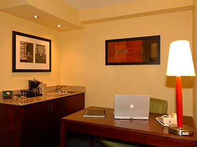 Hotel Springhill Lauderdale Airport 3*