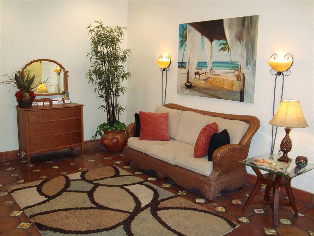 The Pershing Apartment *