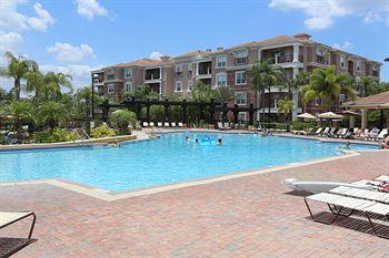 Premium Vista Universal Area Condos *