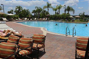 Premium Vista Universal Area Condos