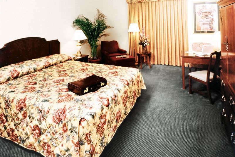 The Capri Hotel Naples
