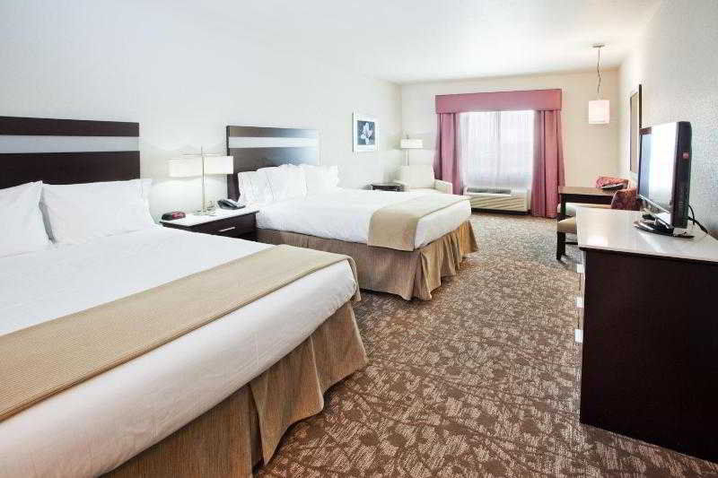 Hotel Express North Telecom Park By Ihg Tampa