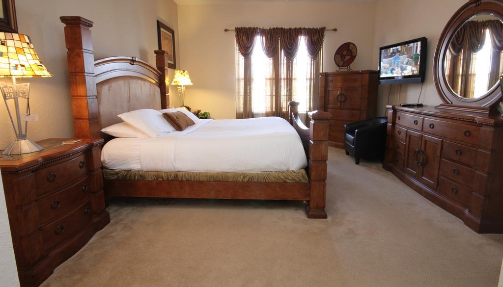 Holiday home Fantastic Vista Cay: Luxury Poolside Near Theme Parks & Convention Center Orlando