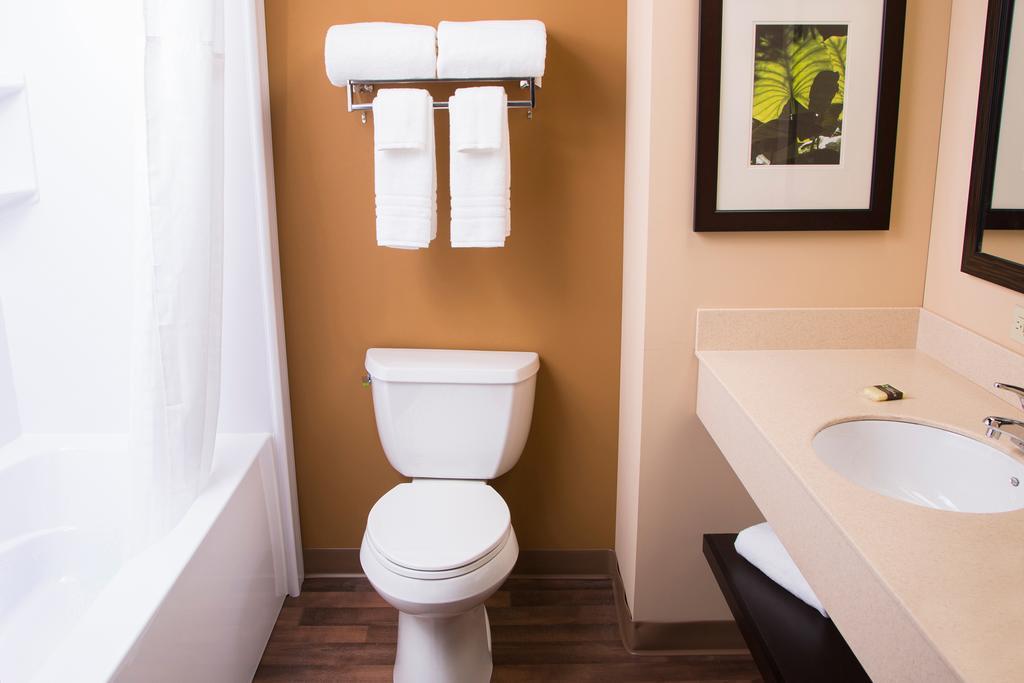 Extended America Select - Tampa - North - Usf - Attractions Hotel 2*