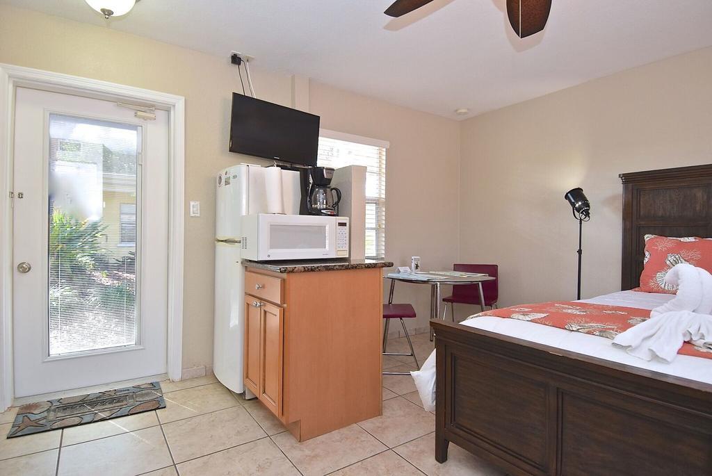 A Retreat On Casey Key 2* Nokomis