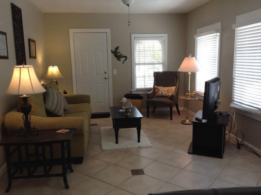 Two Bedroom Paradise Cove Unit 1 Englewood