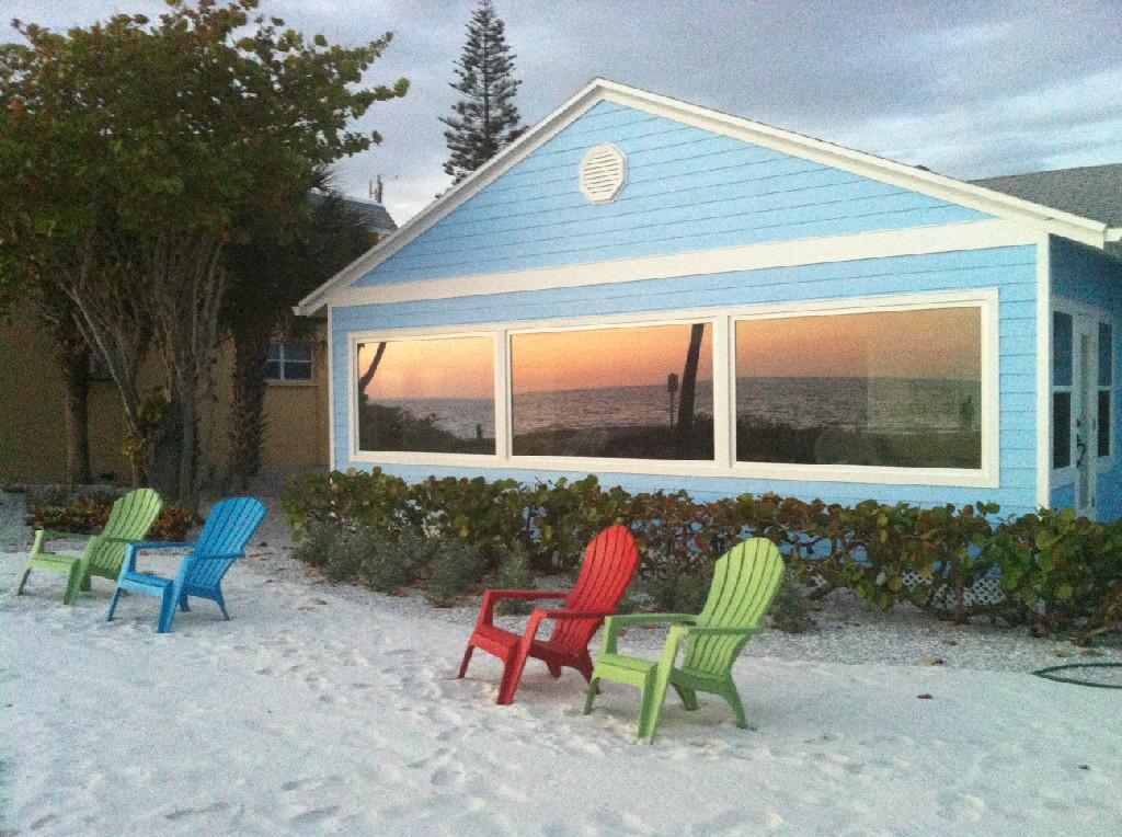 Villa A House On Siesta Beach By Beachside Management