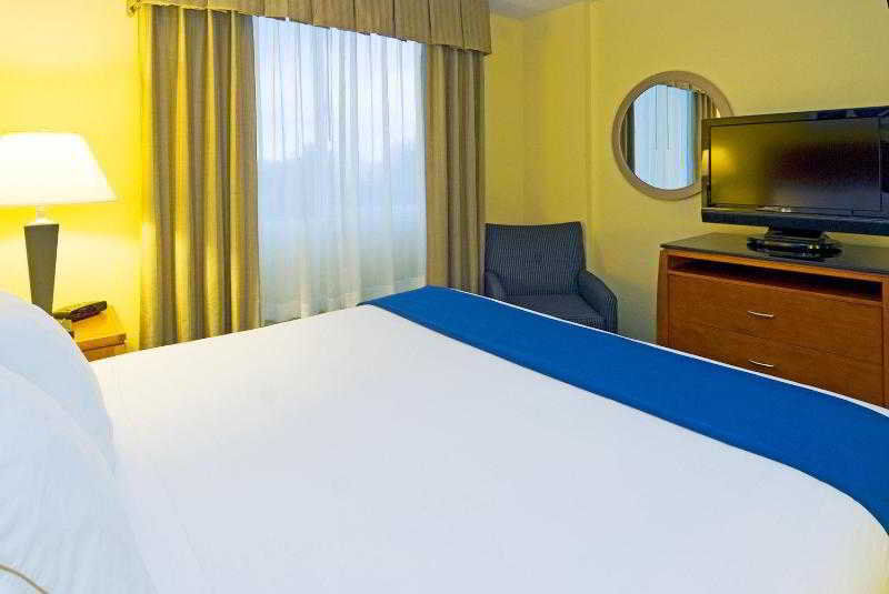 Express Miami Airport Area By Ihg Doral