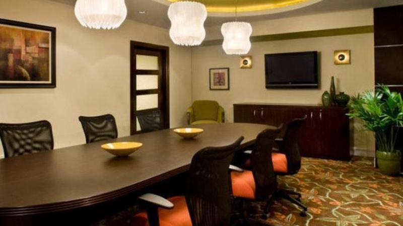 Hotel By Marriott St. Petersburg Treasure Island