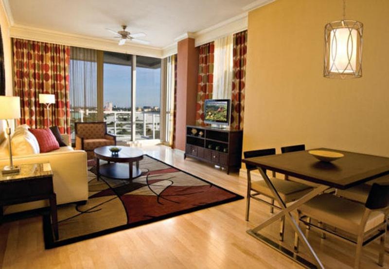 By Marriott St. Petersburg Treasure Island 3*