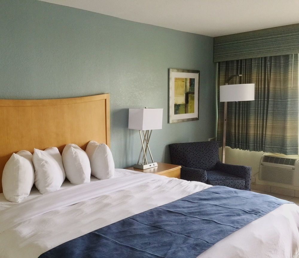 Days By Wyndham Cocoa Port Canaveral Motel Cocoa Beach