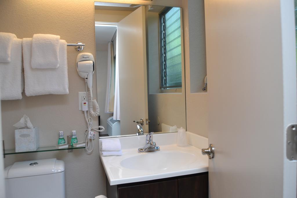 Lush Royale - All Male Gay A North Beach Village Hotel 3*