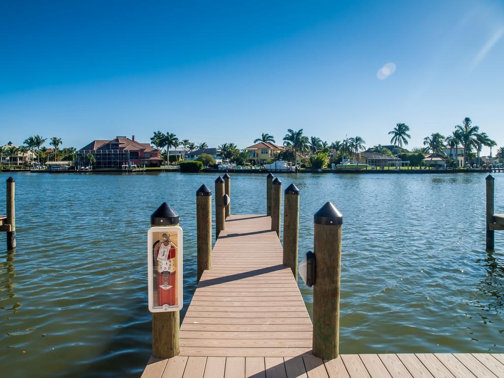 Kings Crown Florida * Naples