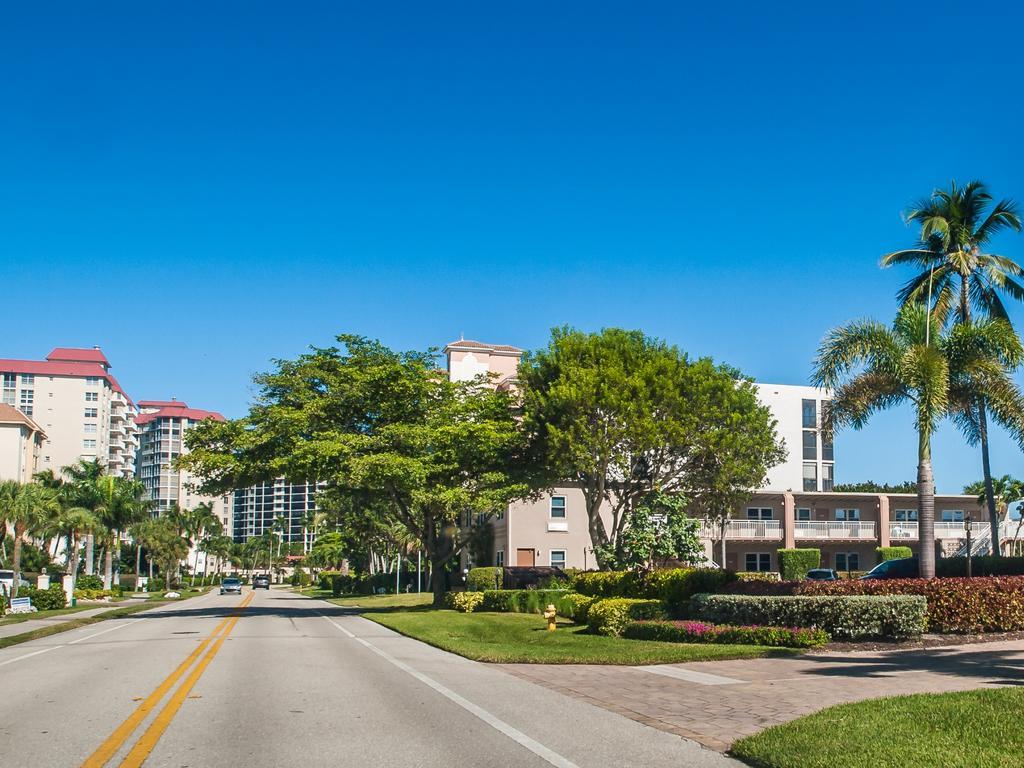 Kings Crown Florida Apartment Naples