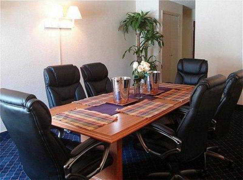 Wyndham Garden Capitol Near Fsu 3*