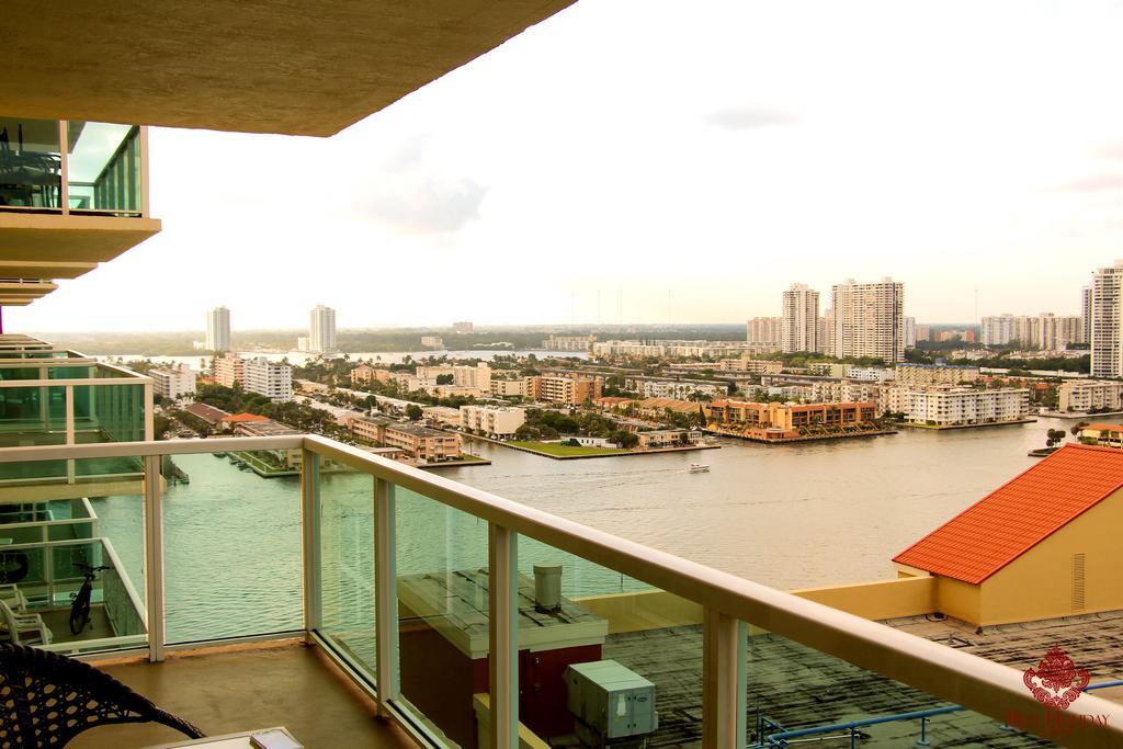 Botel Best Holiday Suites Sunny Isles Beach