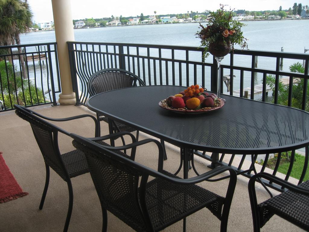 Holiday home And Bay Mediterraneantownhouse St. Pete Beach
