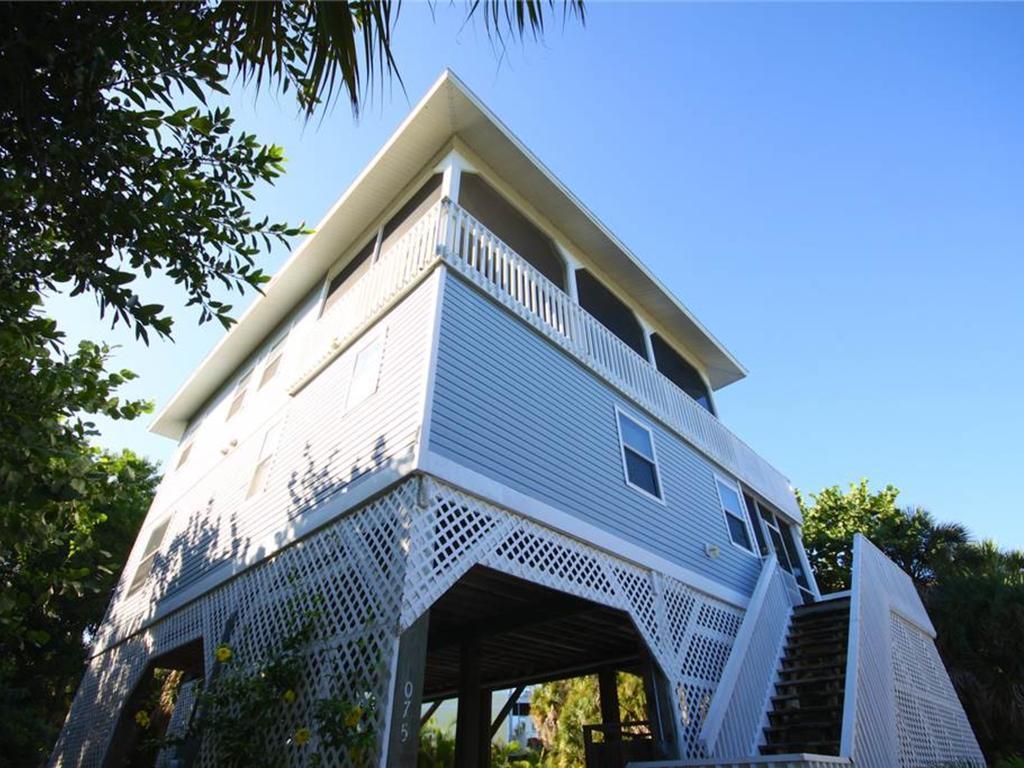 075 - Isle Be There * North Captiva