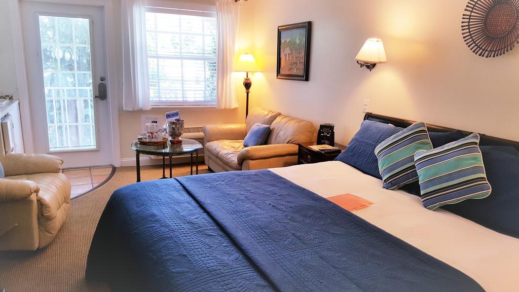 Hotel The Caribbean Court Boutique Vero Beach