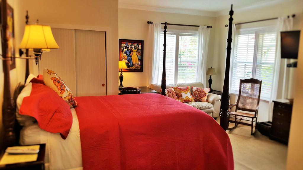 The Caribbean Court Boutique Hotel