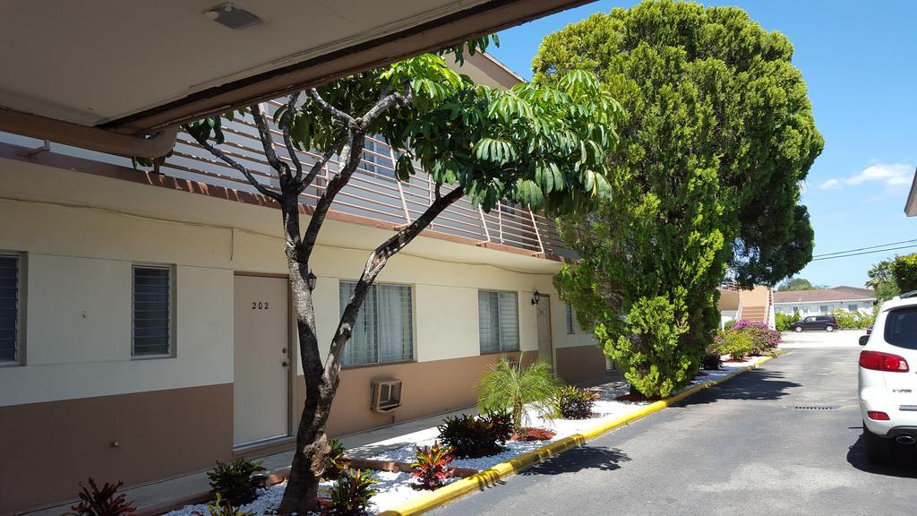 Parkway Hotel 3*