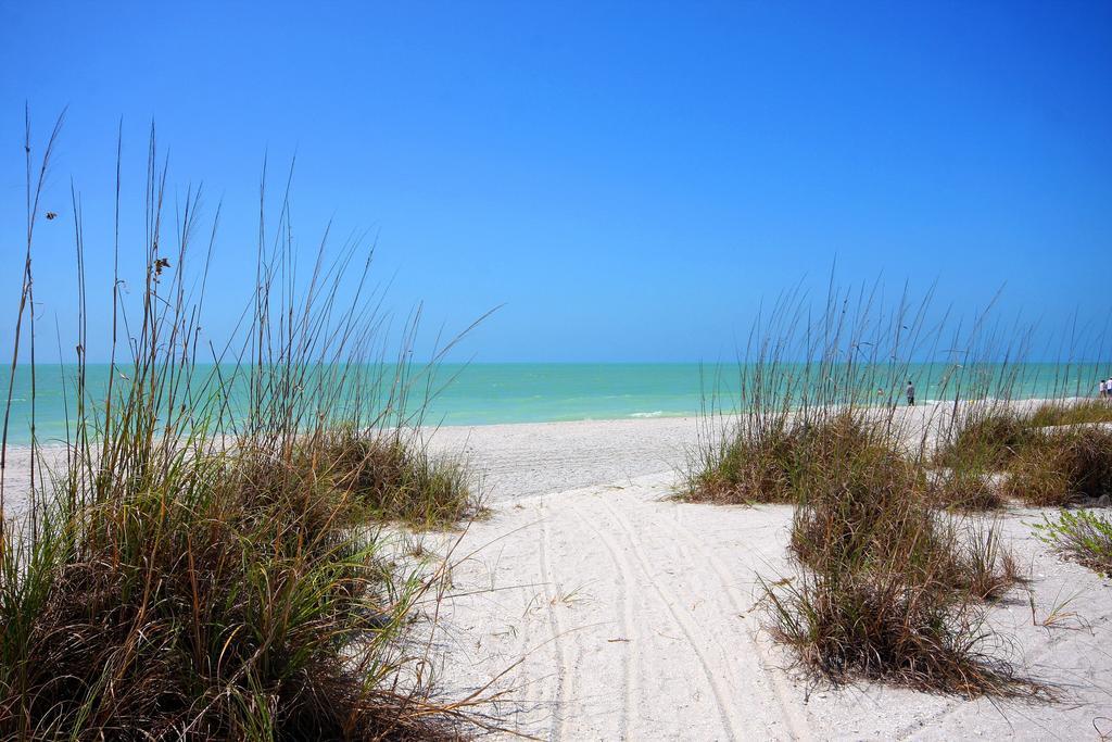 Island 3* Sanibel