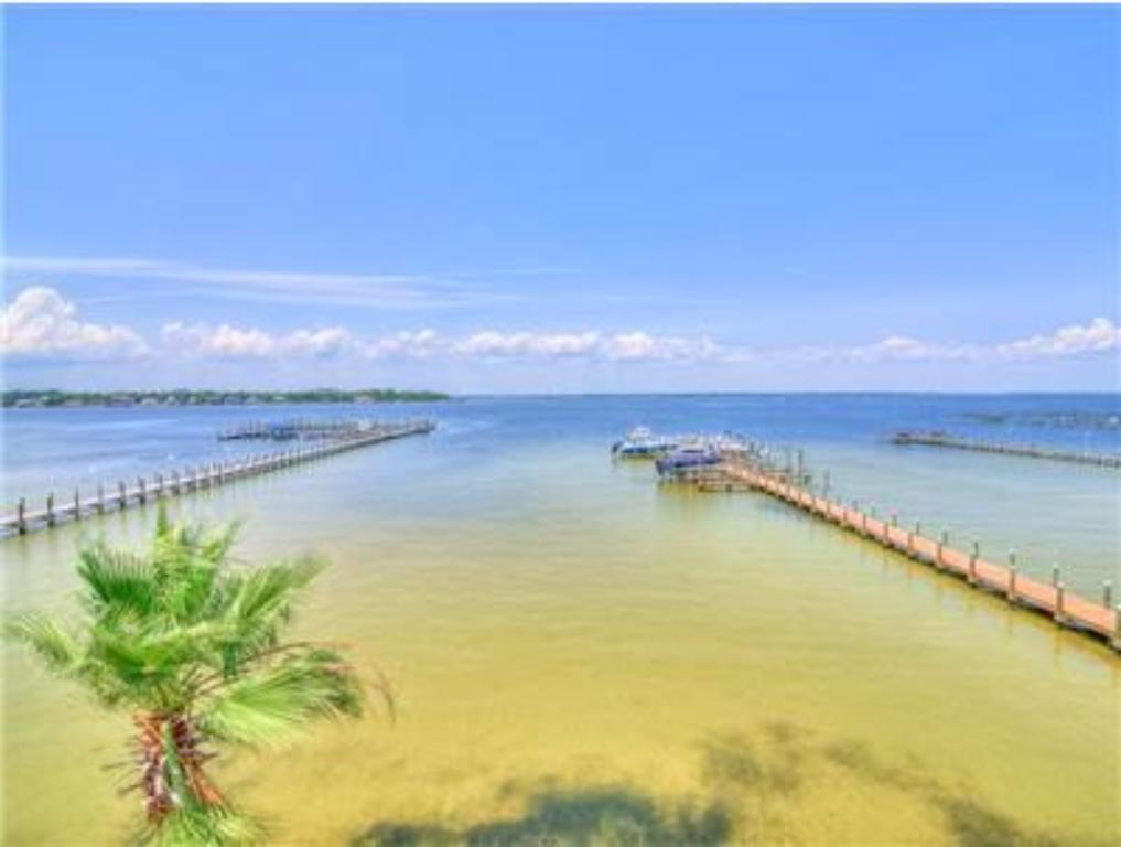Hermitage By The Bay 305 By Real Joy Vacations Apartment Fort Walton Beach