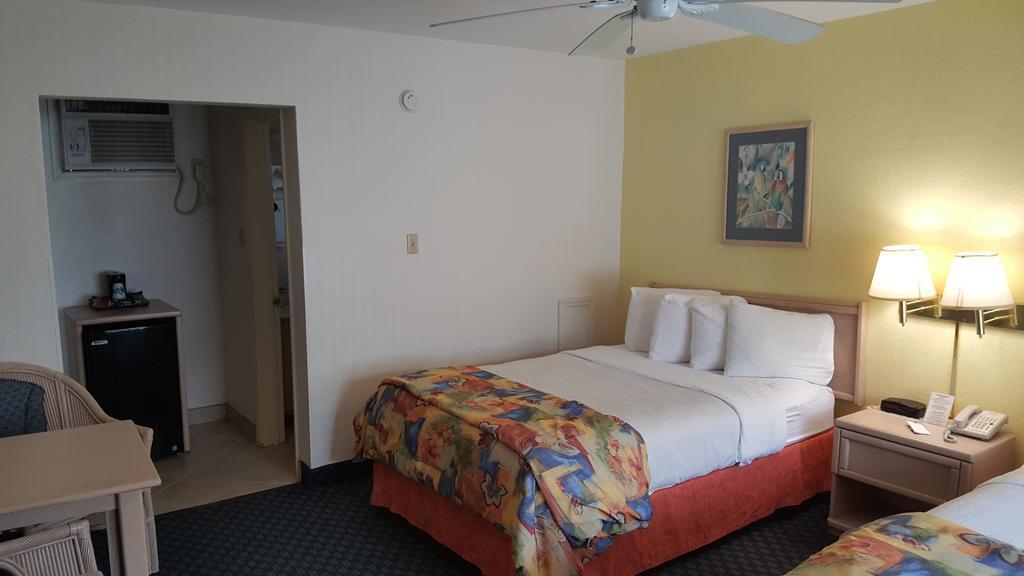 Magnuson Marina Cove 3*
