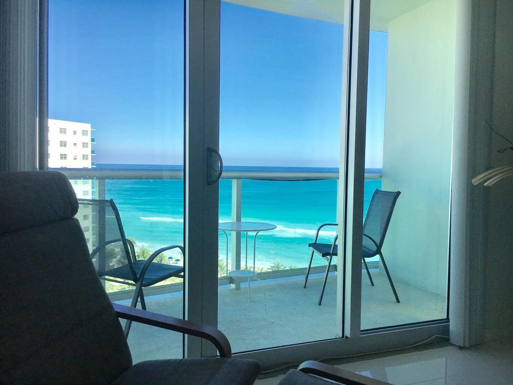 The Tides 2bedrooms 14th Floor We Are On The Beach! * Hollywood