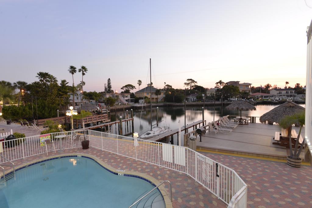 Bay Palms Waterfront - And Marina Hotel St. Pete Beach