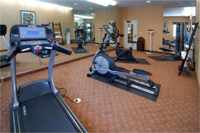 Express North Telecom Park By Ihg Hotel 2*