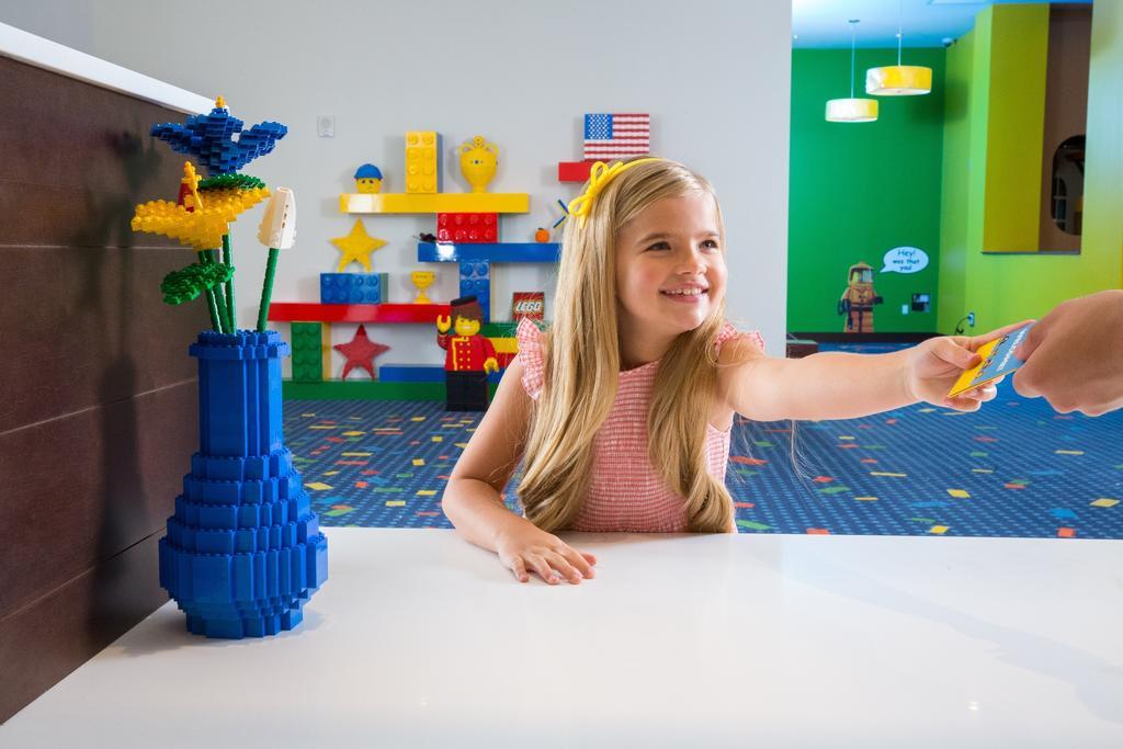 Legoland Florida 4*