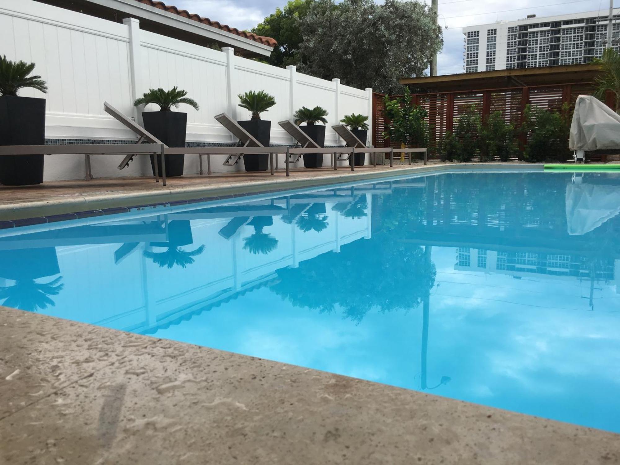 Wave Beach Vacation Apartment