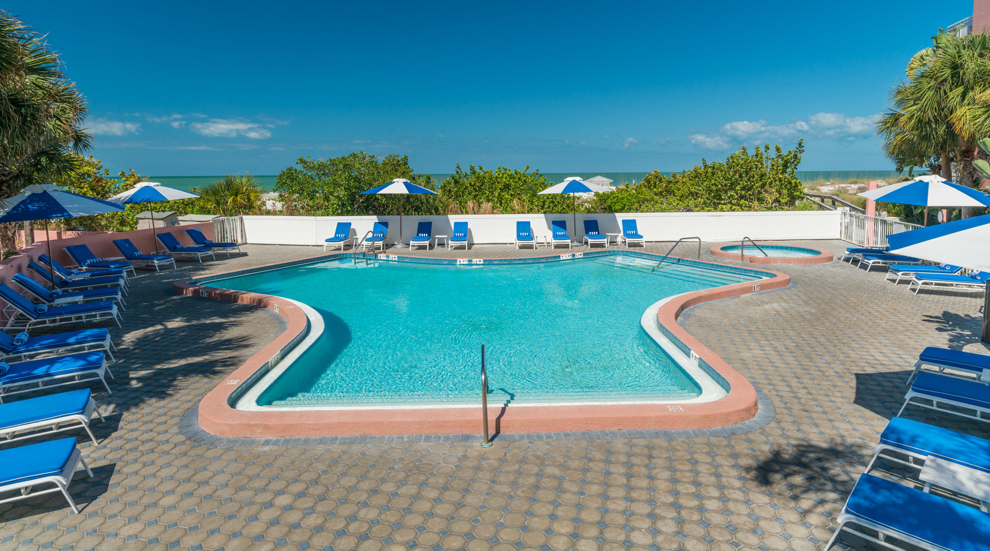 Hotel House By The Don Cesar St. Pete Beach