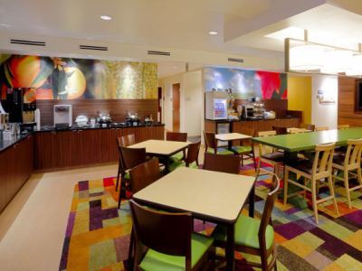 Fairfield And By Marriott Tampa Brandon
