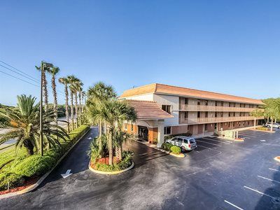 Quality & St Augustine Area Hotel 2*