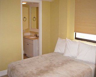 Aparthotel Catalina Beach Club 4*