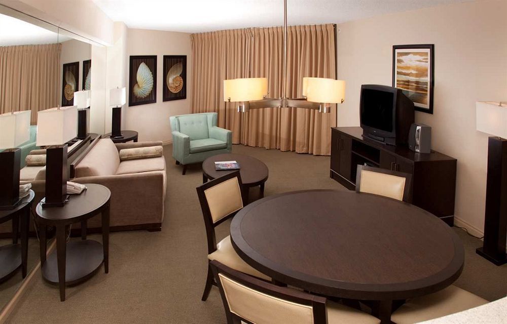 Doubletree By Hilton Ocean Point - North Miami 4* Sunny Isles Beach
