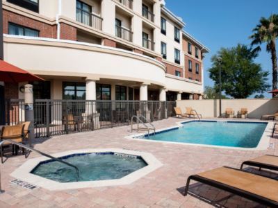 Courtyard By Marriott I-295/east Beltway Hotel