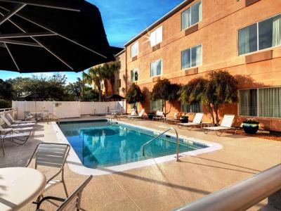 Hotel Fairfield & By Marriott