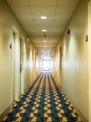 Microtel & By Wyndham I-95 Hotel 2*