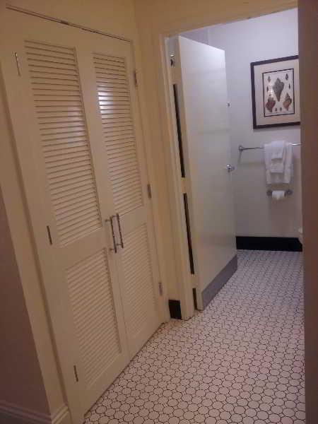 Hotel At Pelican Bay