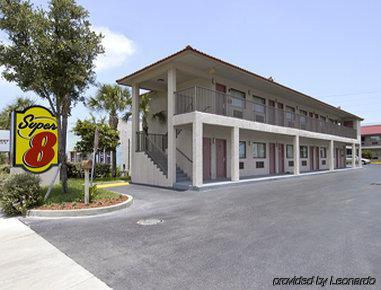 Redfinn Motel 2*