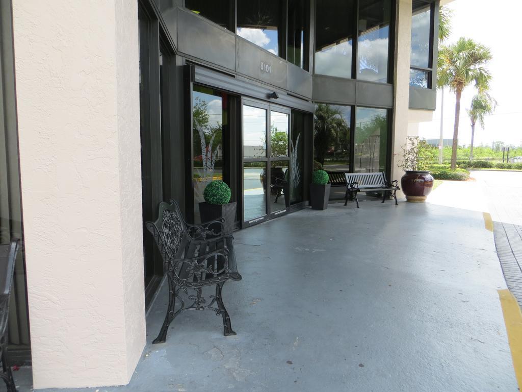 Grand Hotel Orlando At Universal Blvd - Shuttle To Theme Parks Hotel 3*