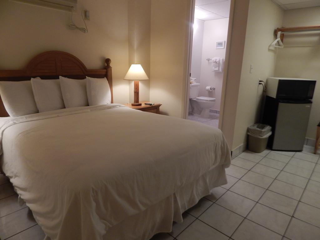 Parmer's Resort Little Torch Key