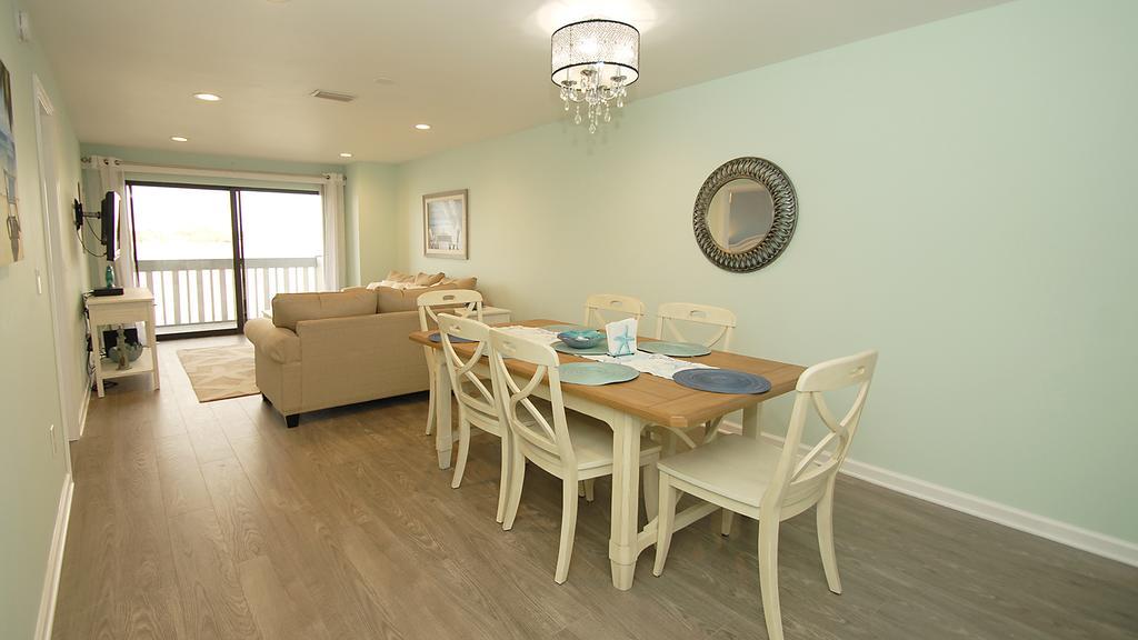 Apartment Island Retreat